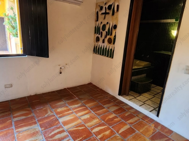 Local F en Renta Plaza Los Mercados | Emiliano Zapata - Puerto Vallarta - jalisco